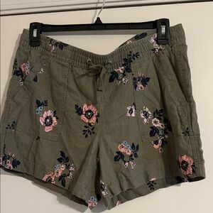Nautica‎ Olive Floral Women's Bermudas